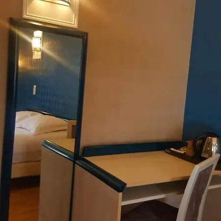 Modern'hotel - Centre - Gare Sncf