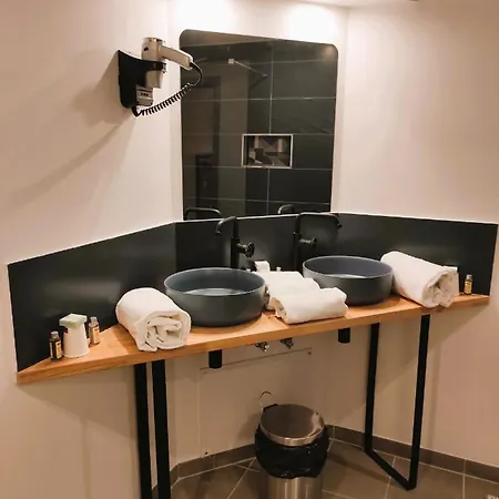 Modern'hotel 2* Valenciennes