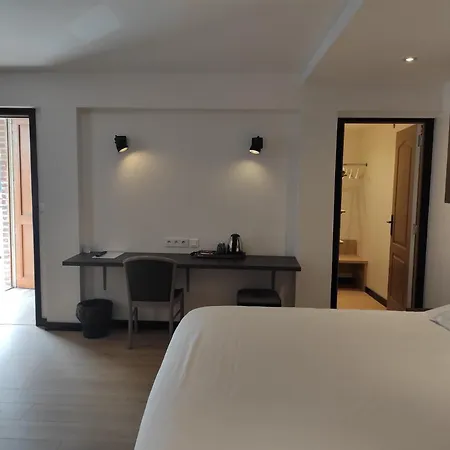 Modern'hotel - Centre - Gare Sncf
