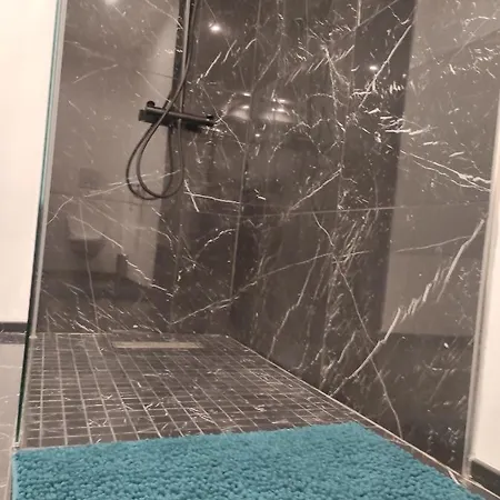 Modern'hotel Hotell 2*