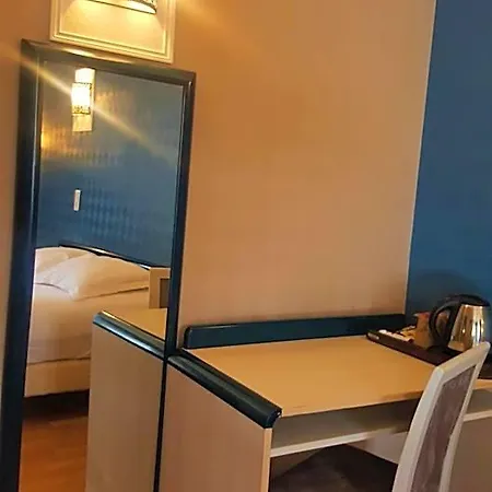 Modern'hotel - Centre - Gare Sncf فندق 2*