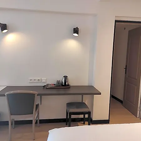Modern'hotel - Centre - Gare Sncf 酒店 2*