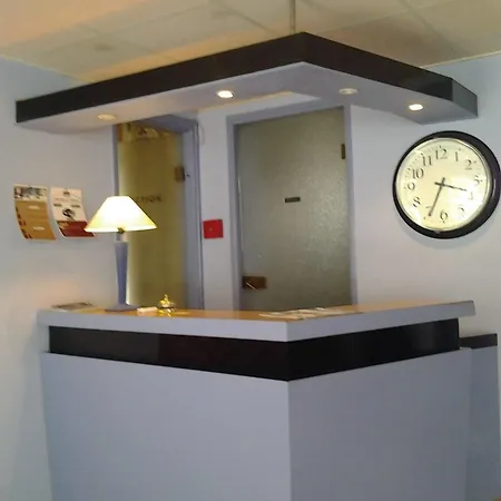 Modern'hotel - Centre - Gare Sncf فندق 2*