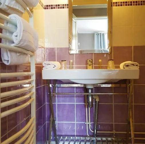 Modern'hotel - Centre - Sncf