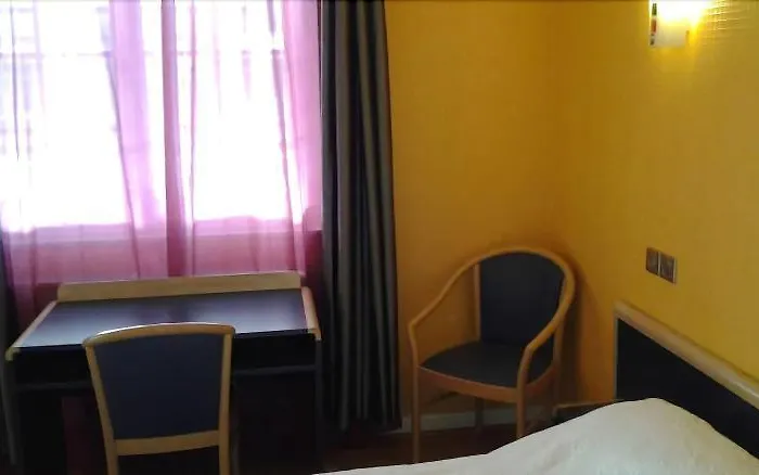 Modern'hotel - Centre - Sncf Hotel 2*